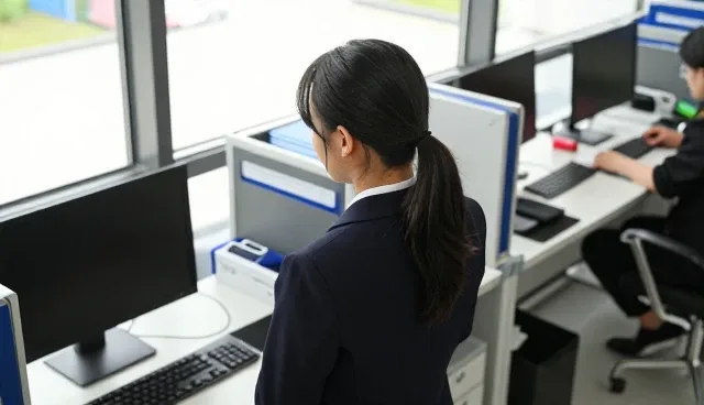 办公场所中的个人用户优势展示